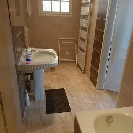 Les Hortensias Semesterbostad Saujon